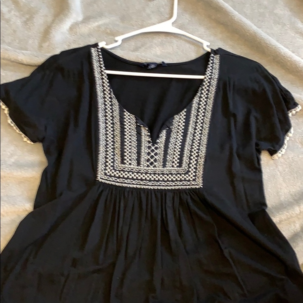 Black flowy shirt